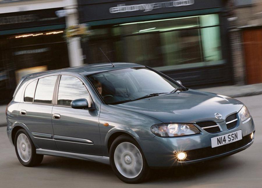  Nissan Almera 5-Door 2003 года  (UK) (фото 3 из 4)